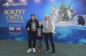 Константин Хабенский, Дарья Мороз, Валерия Гай Германика побывали на премьере мюзикла «Вокруг света за Новый год» () Константин Хабенский, Дарья Мороз, Валерия Гай Германика побывали на премьере мюзикла «Вокруг света за Новый год»