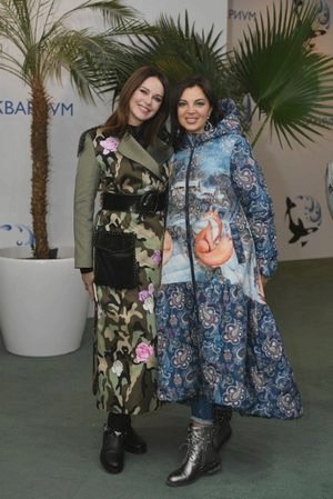 Константин Хабенский, Дарья Мороз, Валерия Гай Германика побывали на премьере мюзикла «Вокруг света за Новый год» () Константин Хабенский, Дарья Мороз, Валерия Гай Германика побывали на премьере мюзикла «Вокруг света за Новый год»